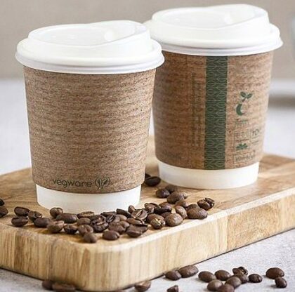 Dubultsienu karstā dzēriena krūze ar pārkl. no kukurūzas cietes, D 79mm, 240ml, 0.325kg, 25gab